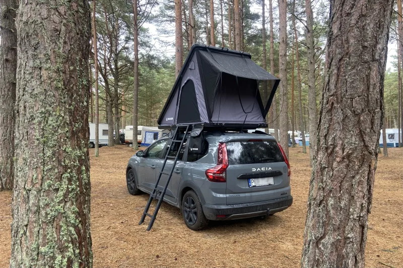 Snailer Alduo stresni stan na voze Dacia Jogger - fotografie zakaznika z Polska